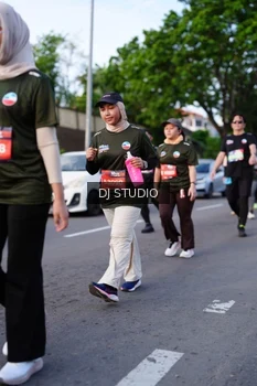Runner Photo 4140790