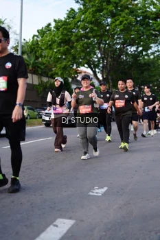 Runner Photo 4140791