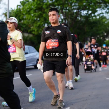 Runner Photo 4140801