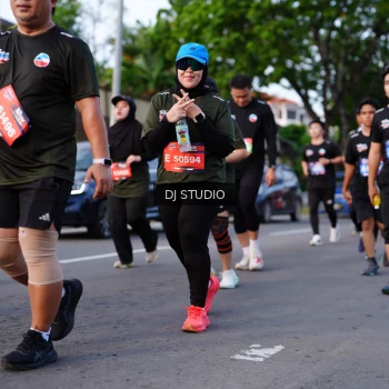 Runner Photo 4140811