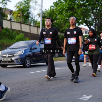 Runner Photo 4140819