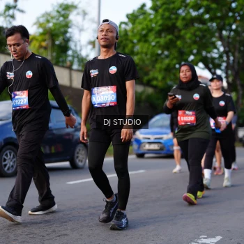 Runner Photo 4140824