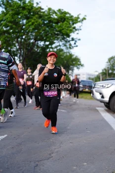 Runner Photo 4140835