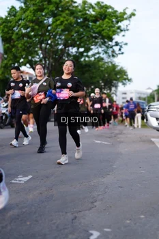 Runner Photo 4140854