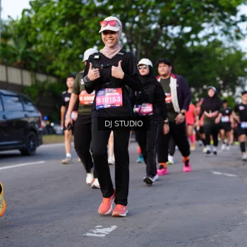Runner Photo 4140862