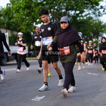 Runner Photo 4140879