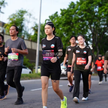 Runner Photo 4140882