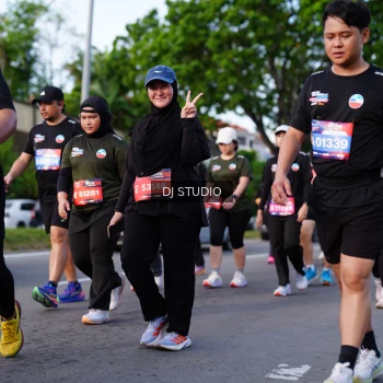 Runner Photo 4140898