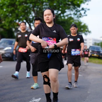 Runner Photo 4140918