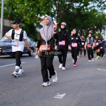 Runner Photo 4140946