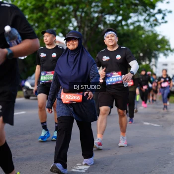 Runner Photo 4140962
