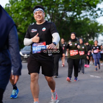 Runner Photo 4140965