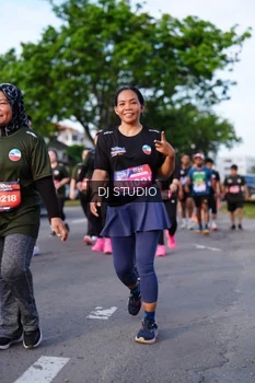 Runner Photo 4140978