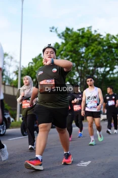 Runner Photo 4140997
