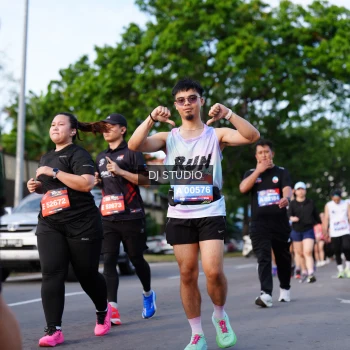 Runner Photo 4140998
