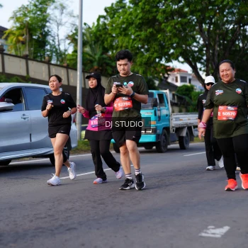 Runner Photo 4141038