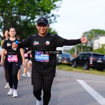 Runner Photo 4141071