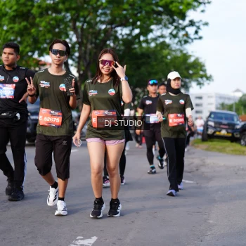 Runner Photo 4141092