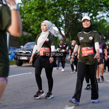 Runner Photo 4141103