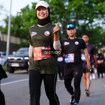 Runner Photo 4141104