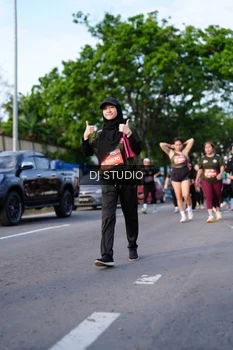 Runner Photo 4141162