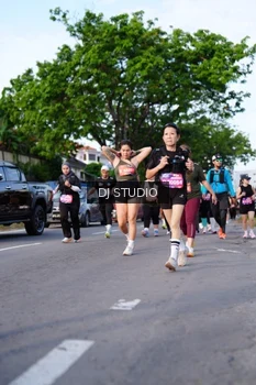 Runner Photo 4141164