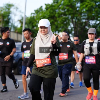 Runner Photo 4141190