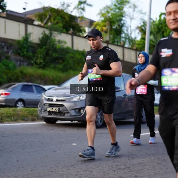 Runner Photo 4141221