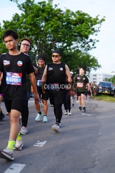 Runner Photo 4141229
