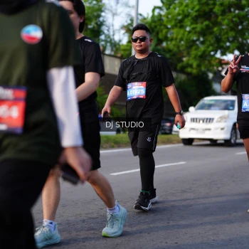 Runner Photo 4141389