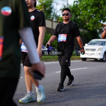 Runner Photo 4141390