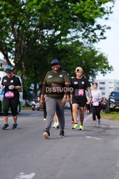 Runner Photo 4141409