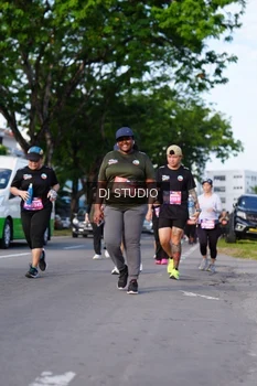 Runner Photo 4141410