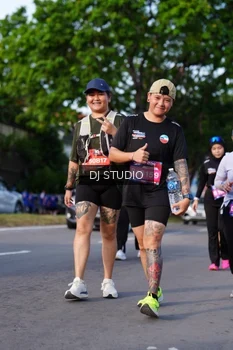 Runner Photo 4141416