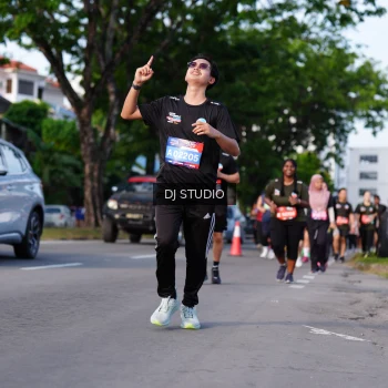 Runner Photo 4141432
