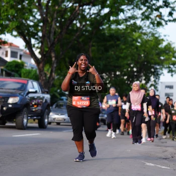 Runner Photo 4141439