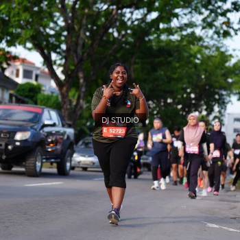 Runner Photo 4141440