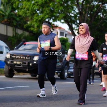 Runner Photo 4141449