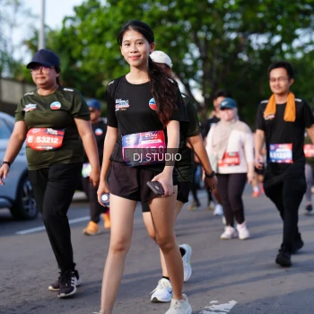 Runner Photo 4141475