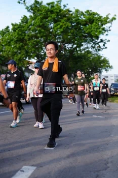 Runner Photo 4141479