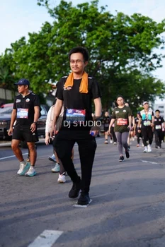 Runner Photo 4141485