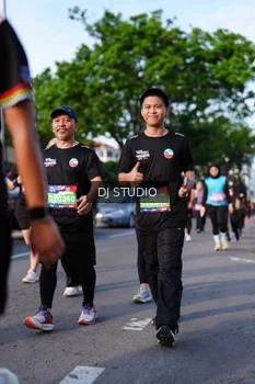Runner Photo 4141495