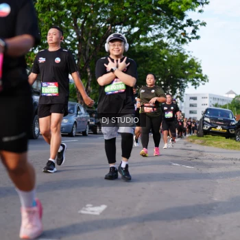 Runner Photo 4141513
