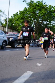 Runner Photo 4141526