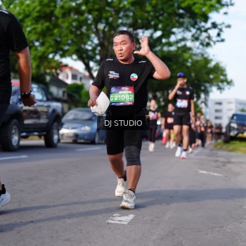 Runner Photo 4141527