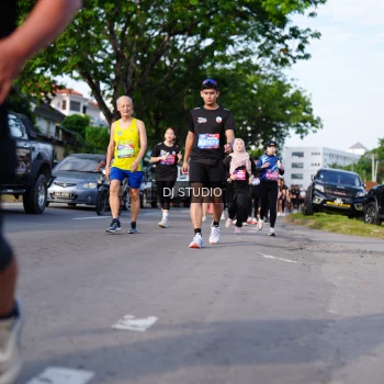 Runner Photo 4141529