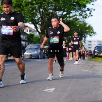 Runner Photo 4141533