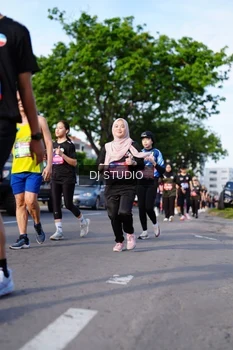 Runner Photo 4141534
