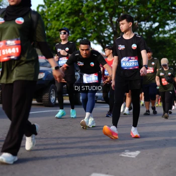 Runner Photo 4141542