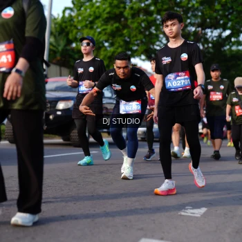 Runner Photo 4141546